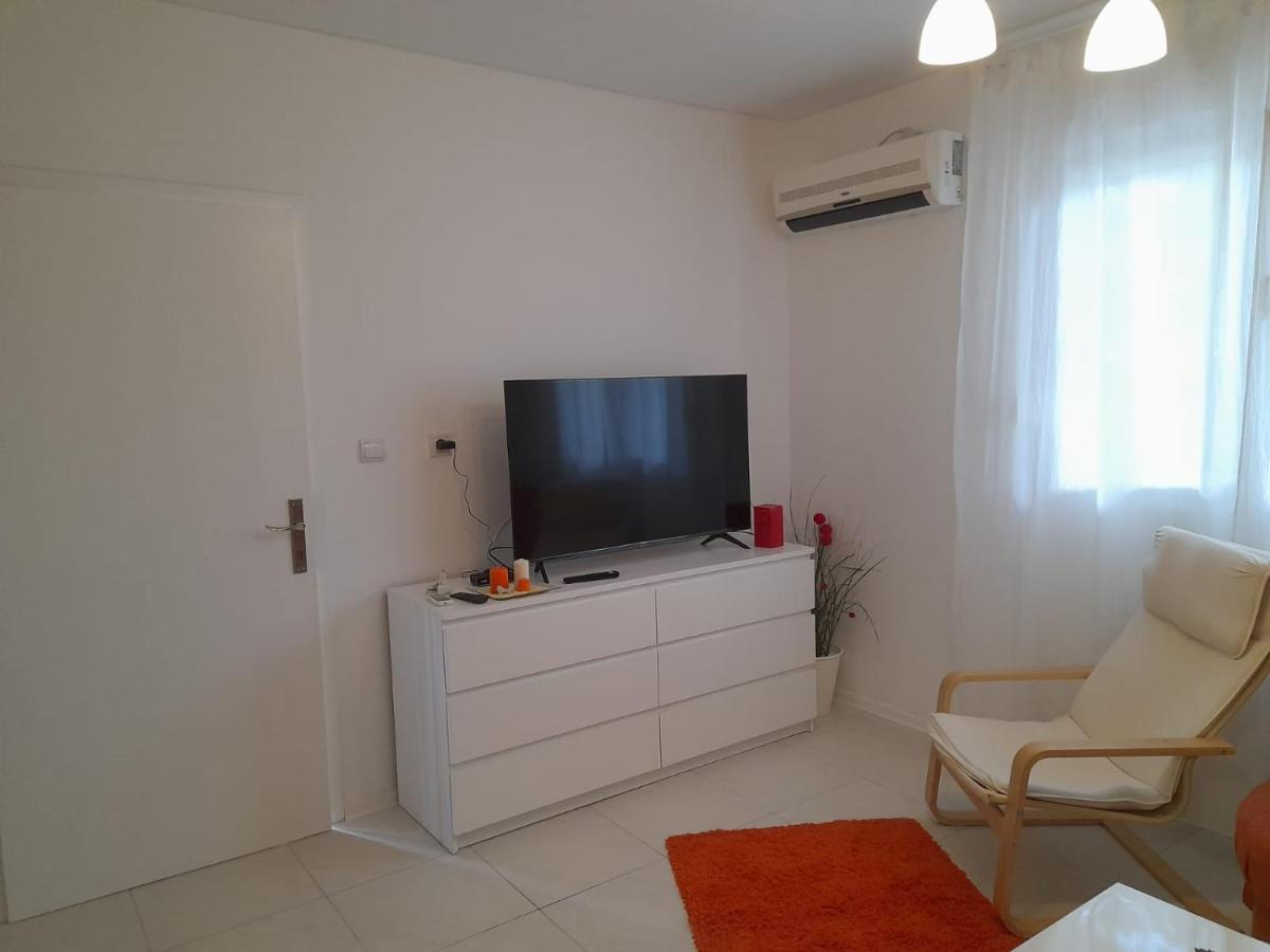 Apartmani Hermes יאדריה מראה חיצוני תמונה