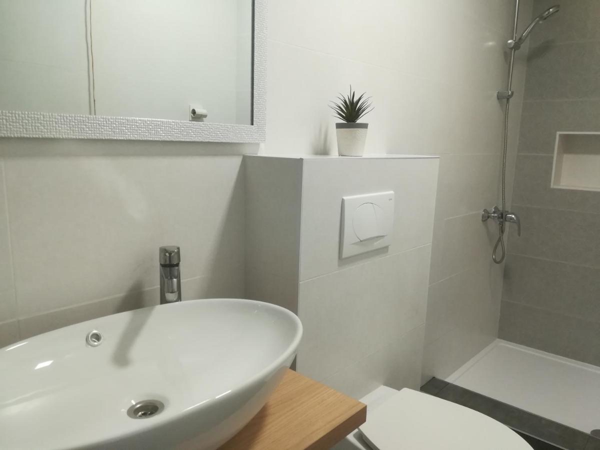 Apartmani Hermes יאדריה מראה חיצוני תמונה