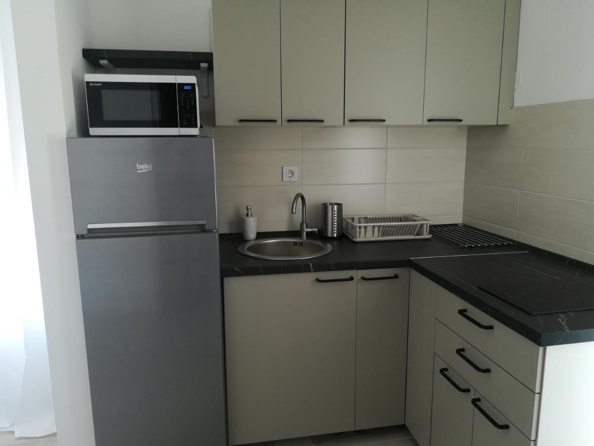 Apartmani Hermes יאדריה מראה חיצוני תמונה