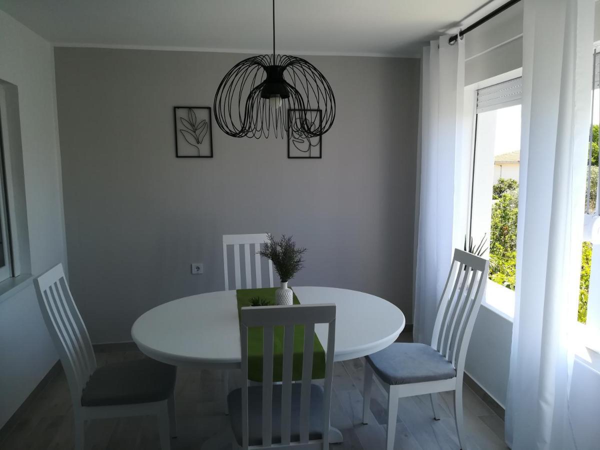 Apartmani Hermes יאדריה מראה חיצוני תמונה