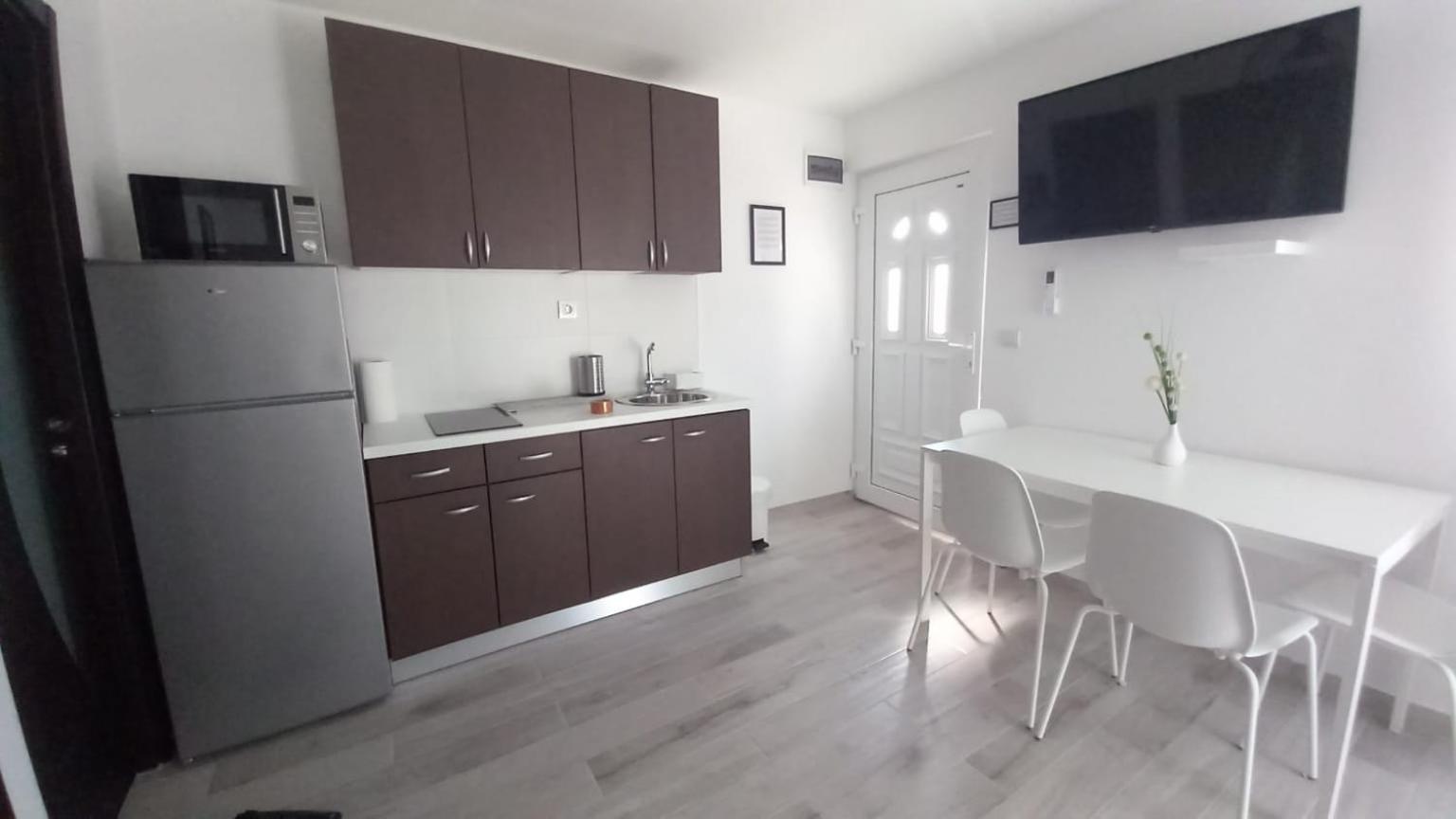 Apartmani Hermes יאדריה מראה חיצוני תמונה